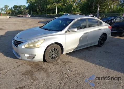 2013 Nissan Altima 2.5 S из США, поврежденный, VIN 1N4AL3AP5DN483038